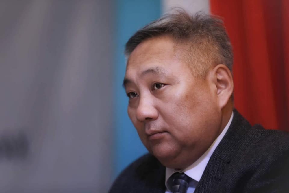 ХЭН ЮУ ХЭЛЭВ| Ц.Уртнасан: ДАРГЫН ДАРАНГУЙЛАЛ ДАВАРЛАА