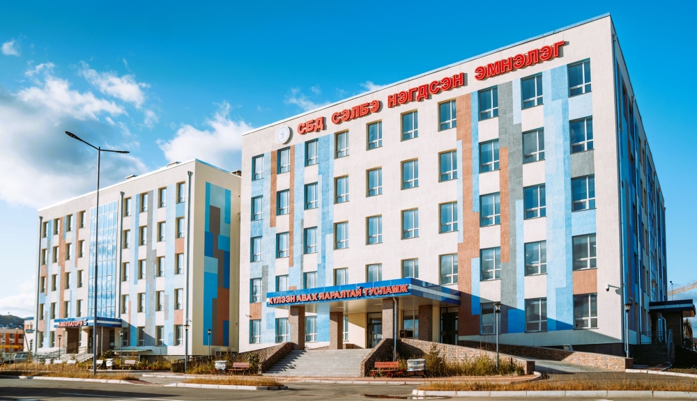 Сүхбаатар дүүрэг: СЭЛБЭ НЭГДСЭН ЭМНЭЛГИЙН мэс заслын тасгийг олон улсын стандартад нийцүүлэн иж бүрэн тохижуулав