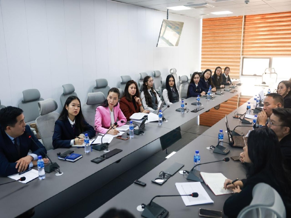 "ӨСВӨР НАСНЫ ОХИДЫГ ҮЕ ТЭНГИЙН ДАРАМТААС АНГИД СУРАЛЦАХ НӨХЦӨЛ БҮРДҮҮЛЭХ" ТӨСӨЛ ХЭРЭГЖҮҮЛНЭ