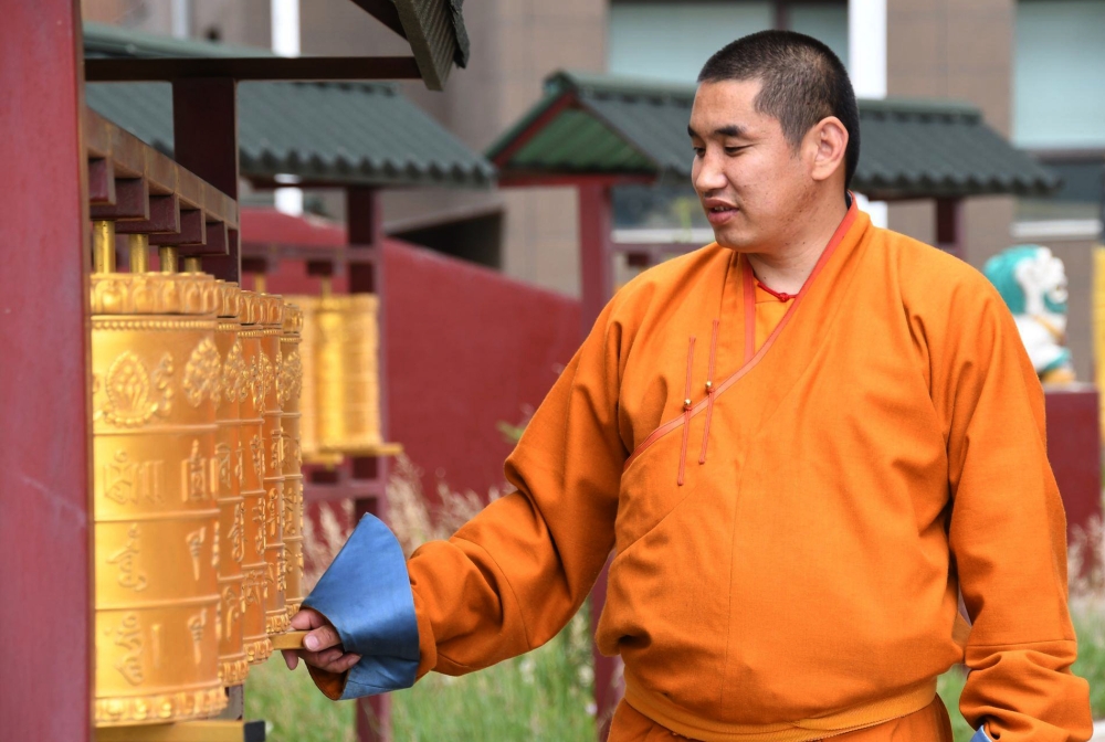 Зурхайч Д.Сайнсайхан: 9 насны мөчлөгтэй билгийн насаар 9, 18, 27, 36, 45, 54, 63 гэх насанд "насны гүймиг"-ийн заслыг хийлгэх ёстой