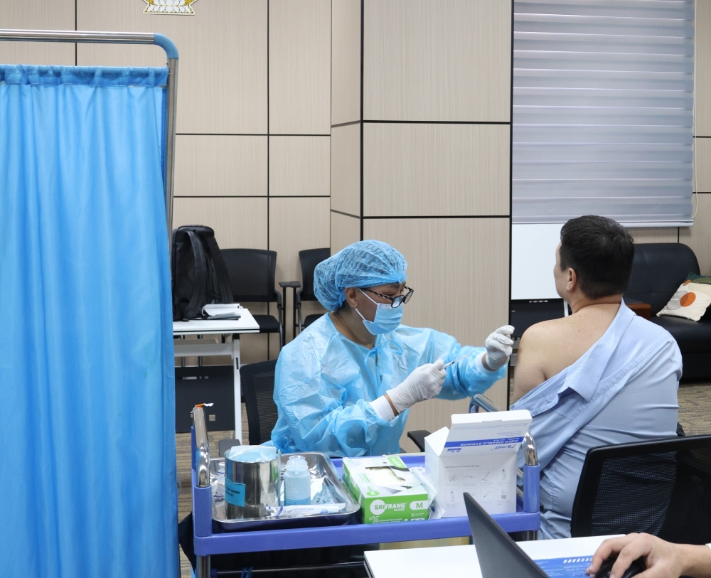 Сүхбаатар дүүрэг: ТОМУУ, ТОМУУ ТӨСТ ӨВЧНИЙ ЭСРЭГ ДАРХЛААЖУУЛАЛТ ҮРГЭЛЖИЛЖ БАЙНА