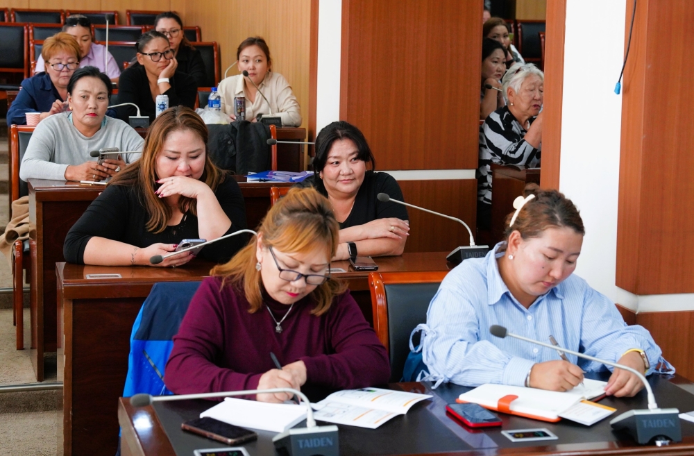 Сүхбаатар дүүрэг: Хотула аппликейшн ашиглах сургалтыг зохион байгуулав