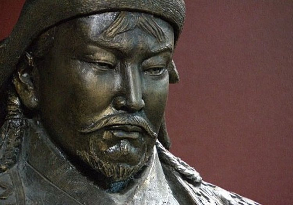 Их Британид Чингис хааны үзэсгэлэн гарна